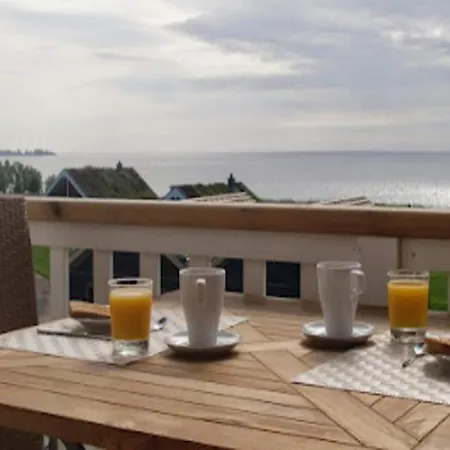 Stately Holiday Near The Baltic Sea * Sierksdorf