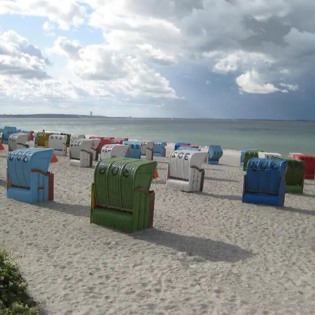 Σπίτι διακοπών Stately Holiday Near The Baltic Sea Sierksdorf